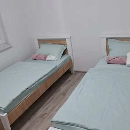 Apartment Didan *